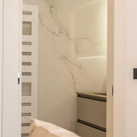 Rare! Luxury On The Croisette Apartment