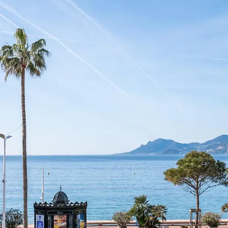 Rare! Luxury On The Croisette Cannes